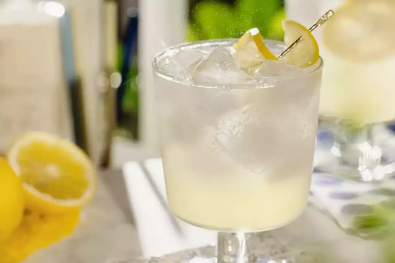 Limoncello Spritz