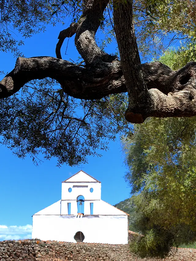 Oostkust Sardinie kerkje