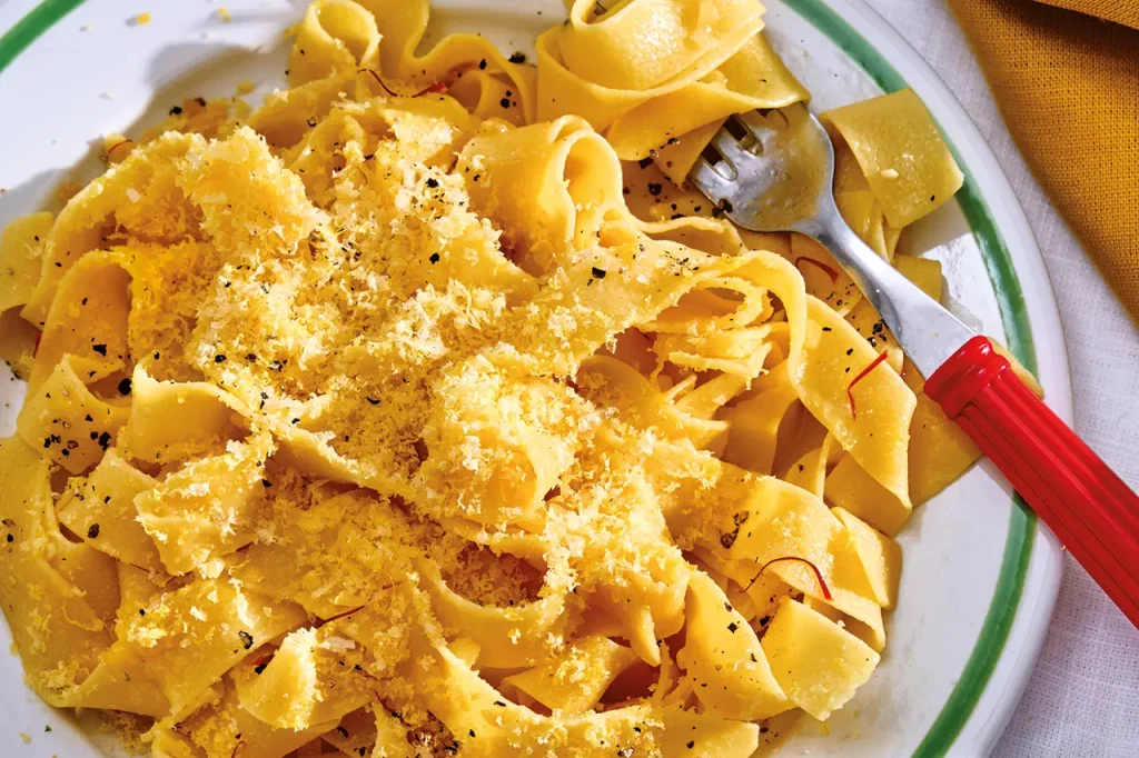 Pappardelle met saffraanboter